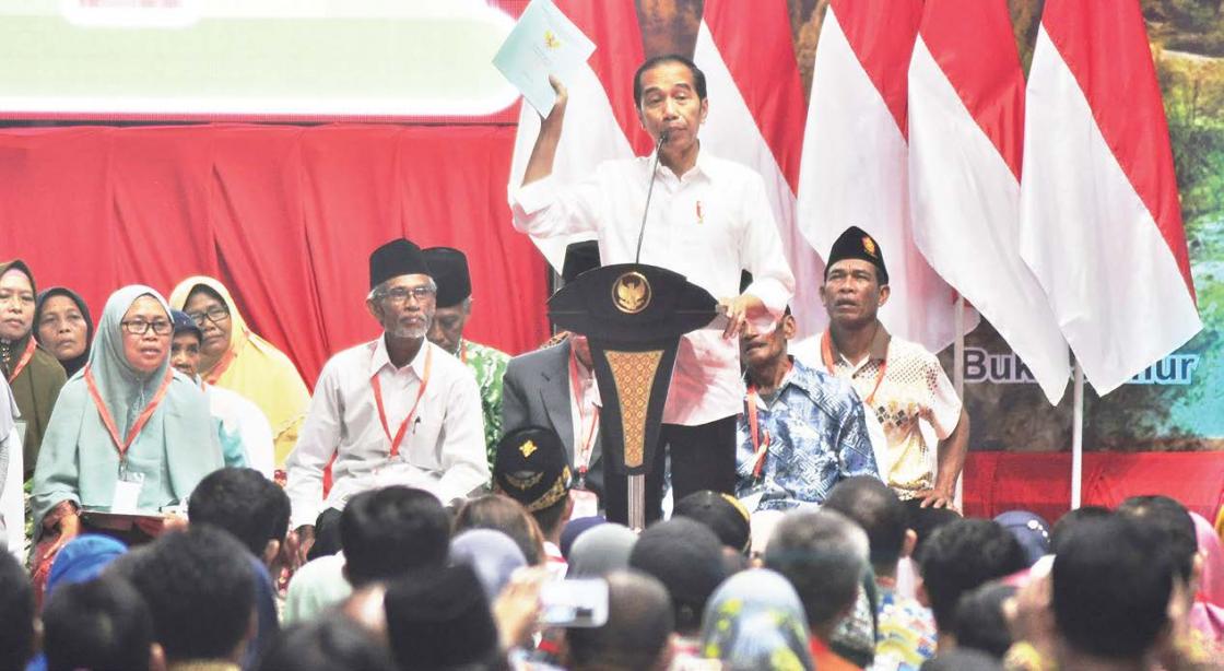 Jokowi Optimistis Sertifikat Tanah Seluruh Indonesia Selesai 2025