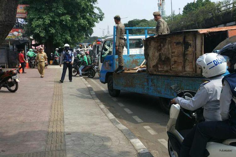 Penerobos Trotoar Ditindak Melalui Sidang Tipiring