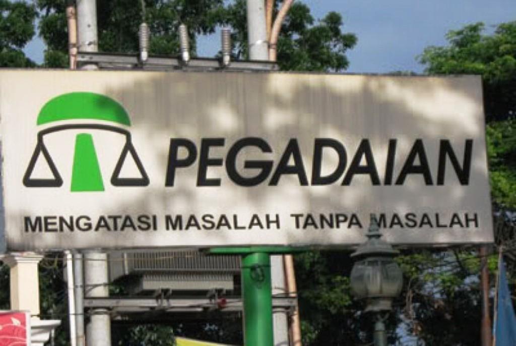 Pegadaian Serahkan Bantuan Mobil ke Masyarakat Kota Bekasi