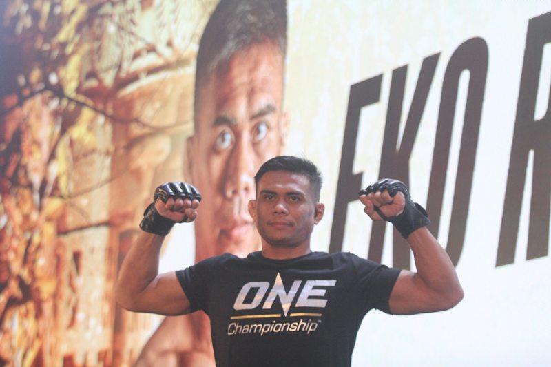 Eko Roni Bidik Gelar Juara Dunia One Championship