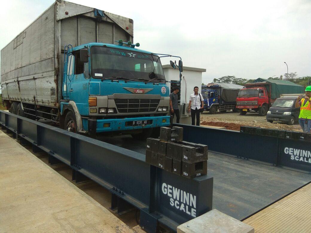 Per 1 September, Kemenhub Reaktivasi 48 Jembatan Timbang