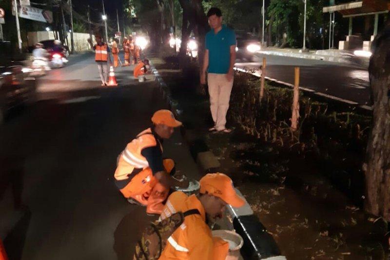 Perbaikan Jalan di Pluit