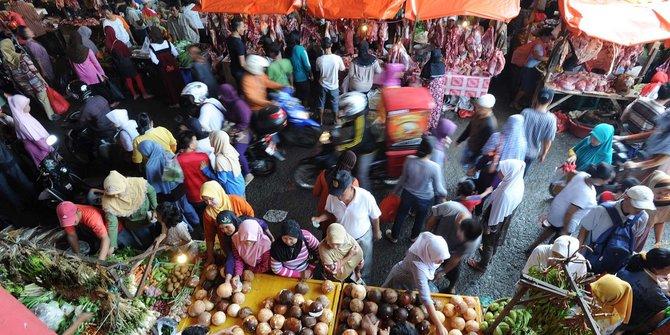 Target Revitalisasi 21 Pasar Tradisional Meleset