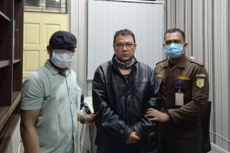 Kejati Sumut Tangkap Buronan Tersangka Korupsi di Disperindag Medan