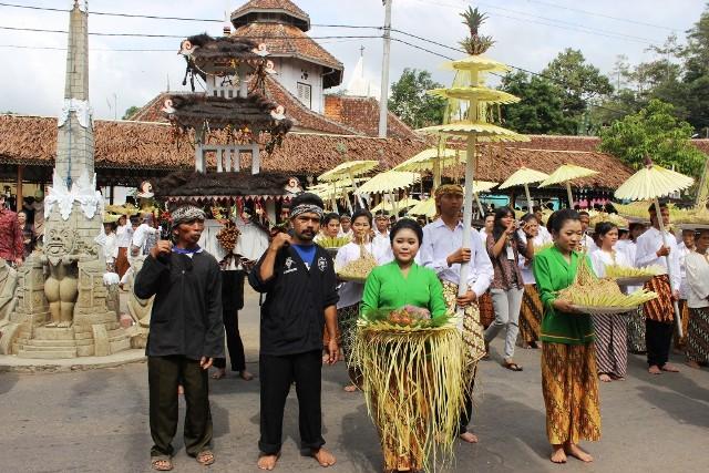 Refleksi Pribadi Sunda yang Seimbang