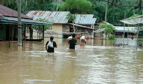 Ratusan Rumah di Tapanuli Selatan Terendam Banjir