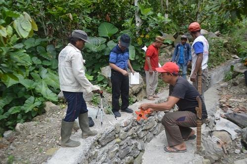 Warga di Bukit Matantimali Itu Segera Dapat Aliran Listrik