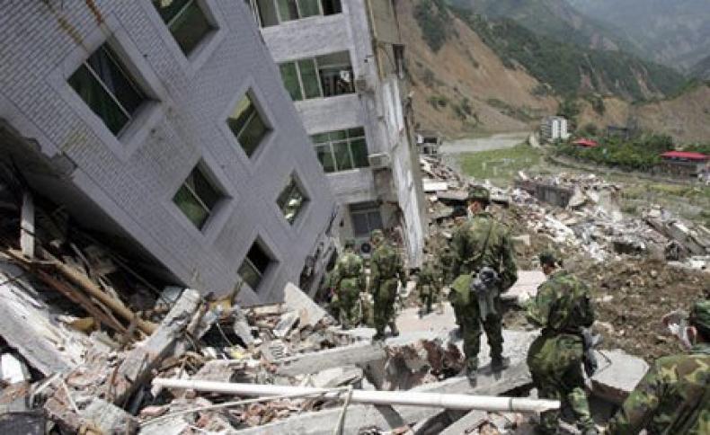 Gempa Bumi Kuat Guncang 2 Area di Tiongkok