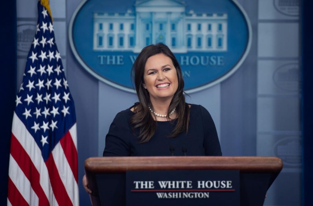 Jubir Gedung Putih Sarah Sanders Mundur