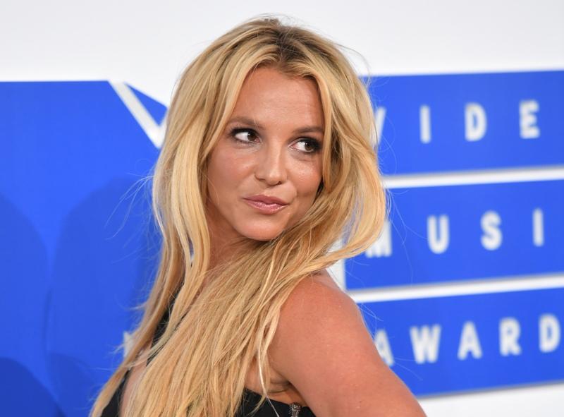 Britney Spears Rayakan 20 Tahun Album Baby One More Time