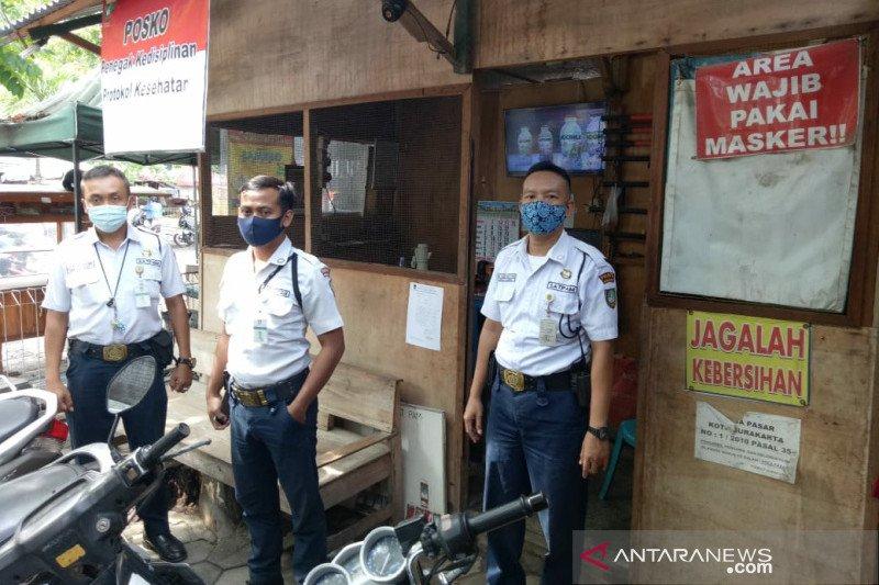 Sejumlah Pasar Tradisional Solo Dirikan Posko Penegakan Kedisplinan