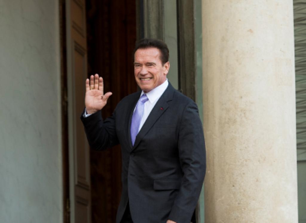 Arnold Schwarzenegger Pulih dari Operasi Jantung