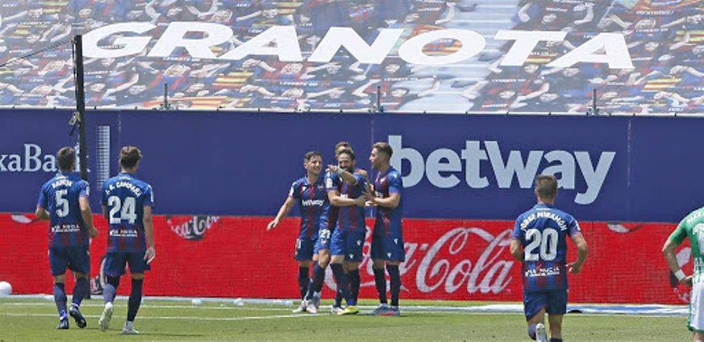 Levante Singkirkan Valladolid dari Copa del Rey