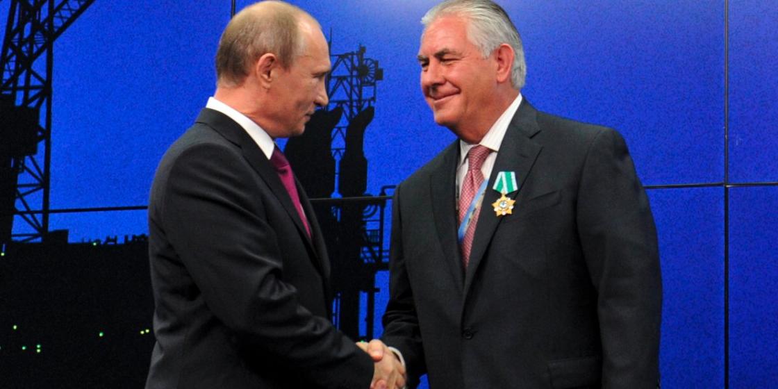 Tillerson Terima Medali Persahabatan dari Russia