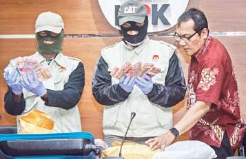 Bupati Bandung Barat Abubakar Jadi Tersangka Suap