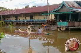 301 Rumah Warga Pesisir Sungai di Kapuas Hulu Terendam Banjir