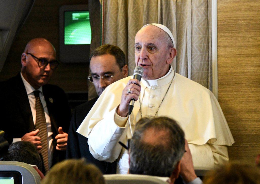 Paus Ikuti Krisis Yaman dengan Penuh Kekhawatiran