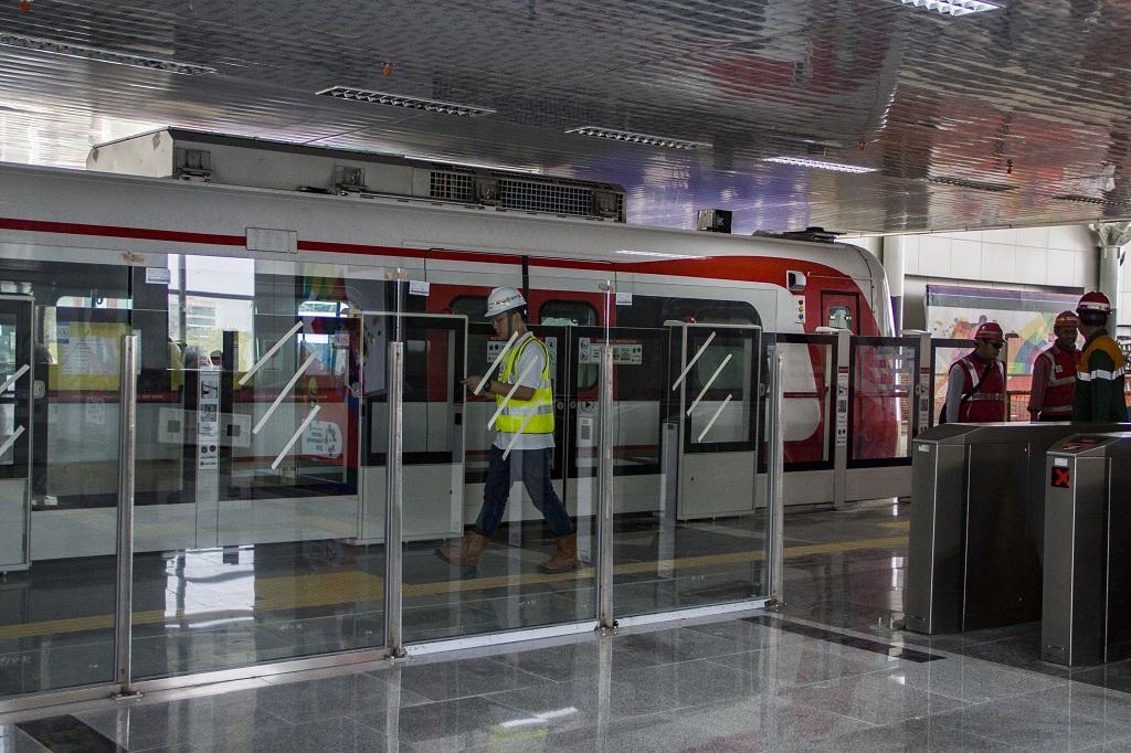 Molor Lagi, LRT Jakarta Beroperasi Januari