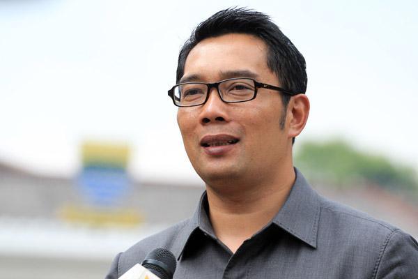 Ridwan Kamil Lantik Pasangan Bupati Bogor