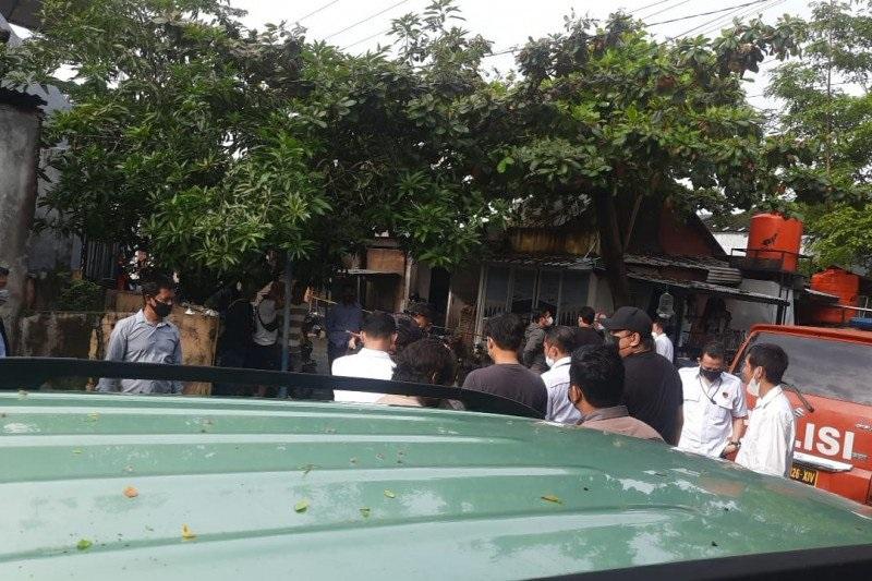 Densus 88 Antiteror Gerebek Rumah Terduga Teroris di Makassar