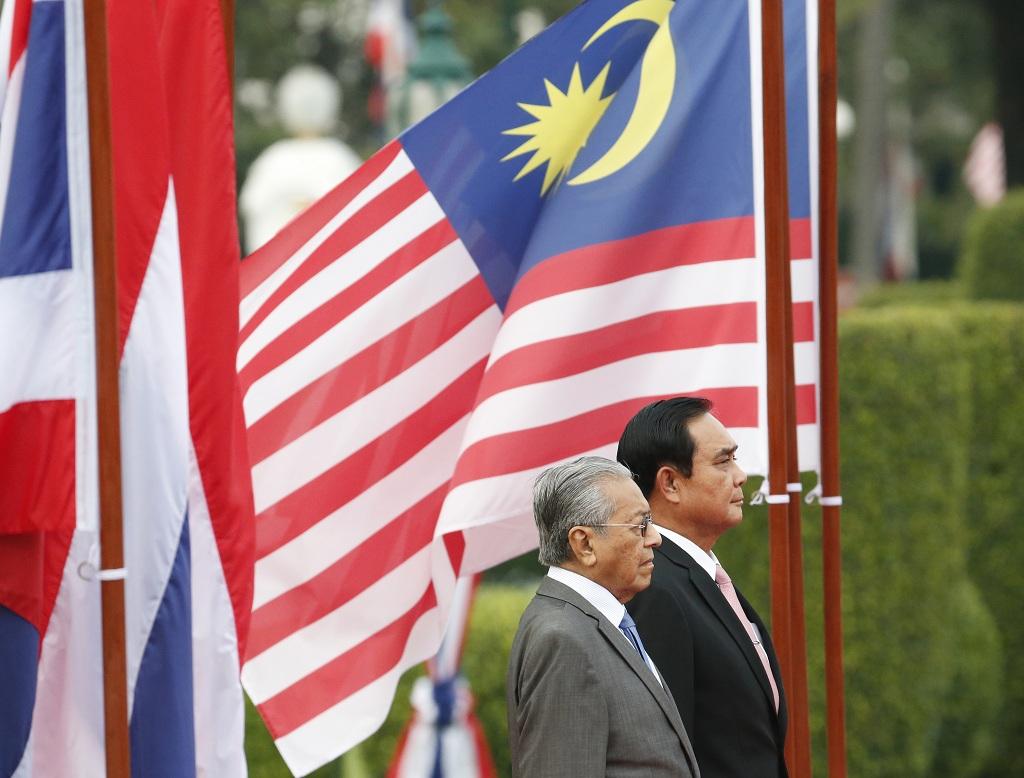 Mahathir Bahas Perdamaian di Thailand Selatan