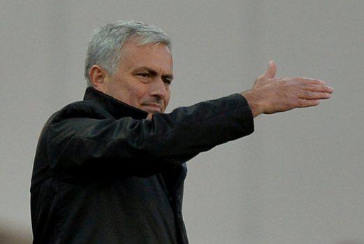 Mourinho Rotasi Pertahanan Hadapi Basel