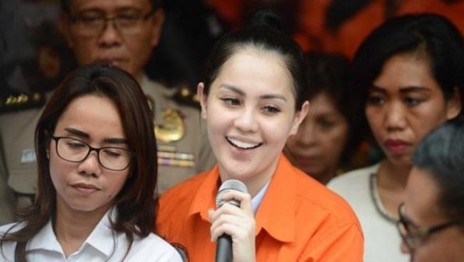 Berkas Artis Jeniffer Dunn Sudah Lengkap