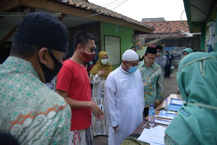 Stafsus Presiden Gelar 'Rapid Test' di Ponpes As Shidiqiyah