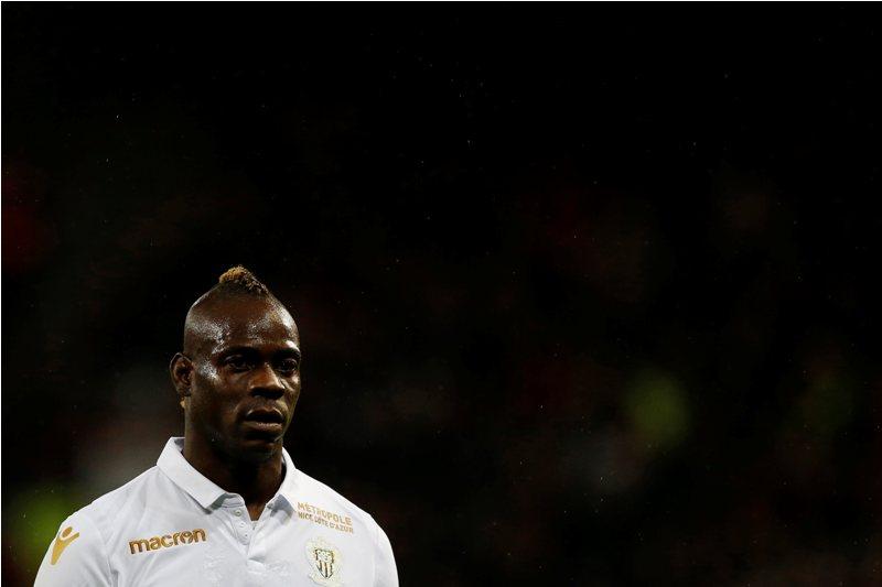 Mario Balotelli Diminta Memikirkan Masa Depan