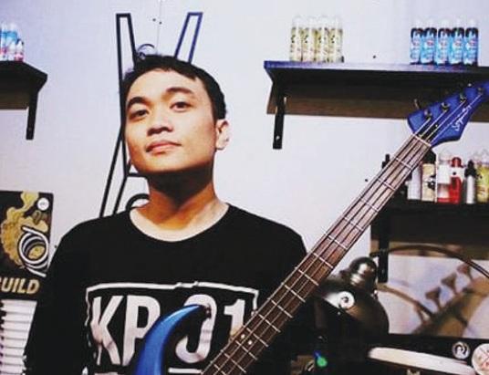 Zondy Kaunang Rilis Album Instrumental Perdana