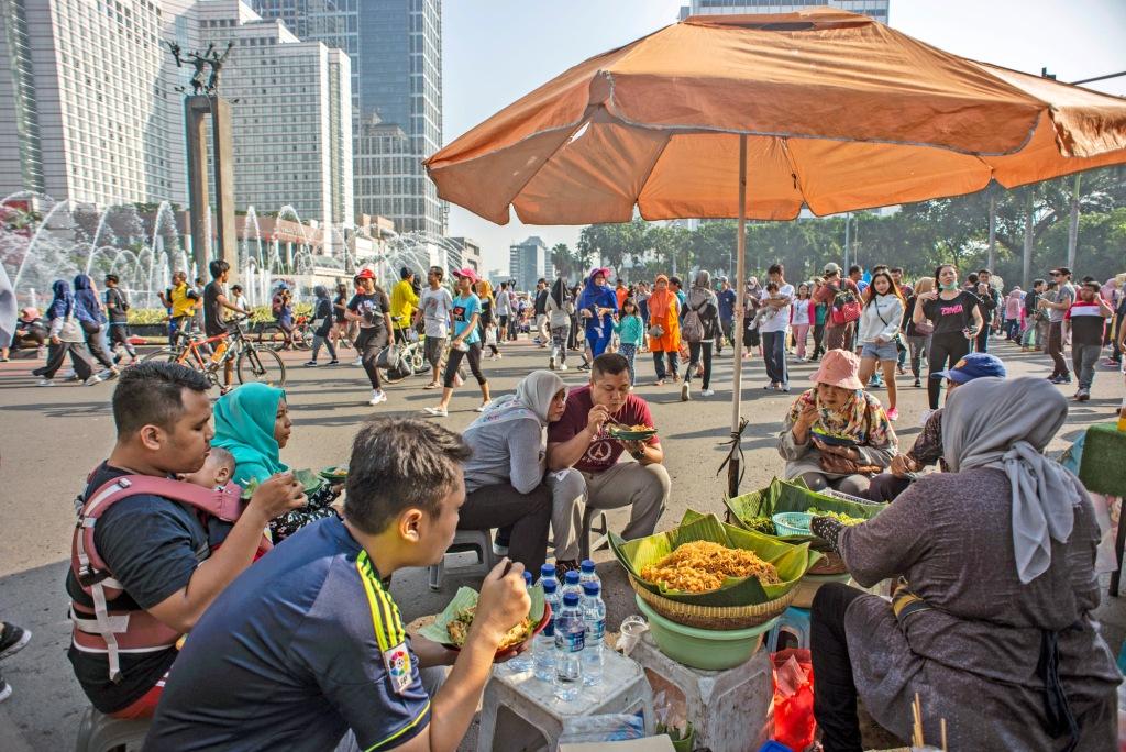 Warga Keluhkan PKL di CFD