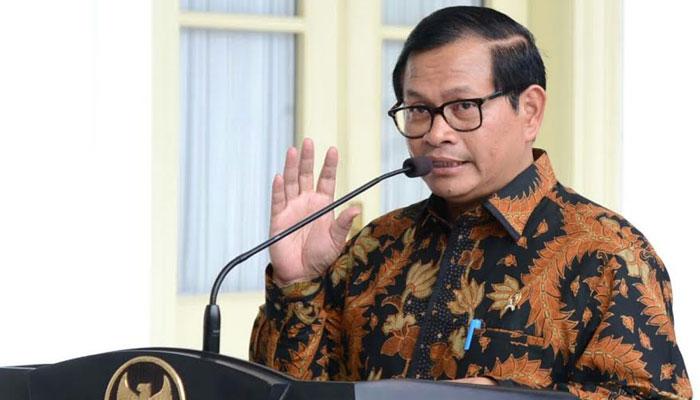 Pramono Sebut Asman Abnur Legowo Soal 'Reshuffle'