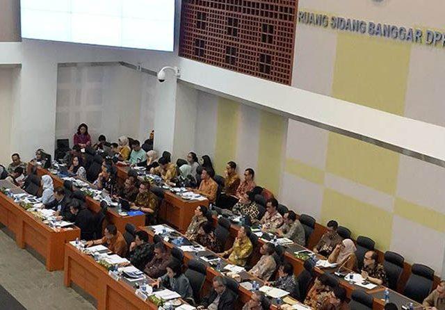 DPR Sepakati Target Pertumbuhan Ekonomi 5,5 Persen