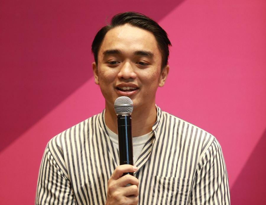 Dipha Barus Targetkan Tembus Grammy