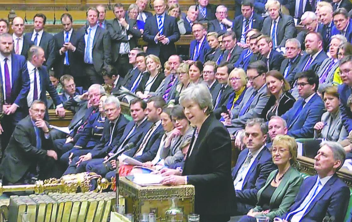 PM Theresa May Diminta Lakukan Negosiasi Ulang