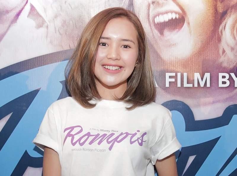 Beby Tsabina Jadi Bintang dan Pengisi OST Film 'Rompis'