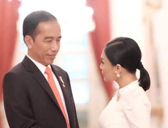 Yuni Shara Ucapkan Selamat Ultah untuk Jokowi
