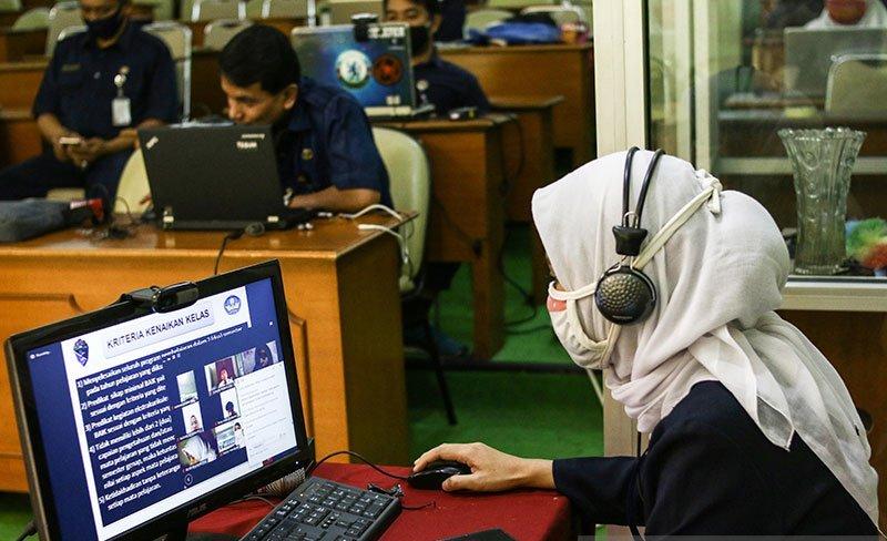 Sekolah di Jakarta Tetap Daring