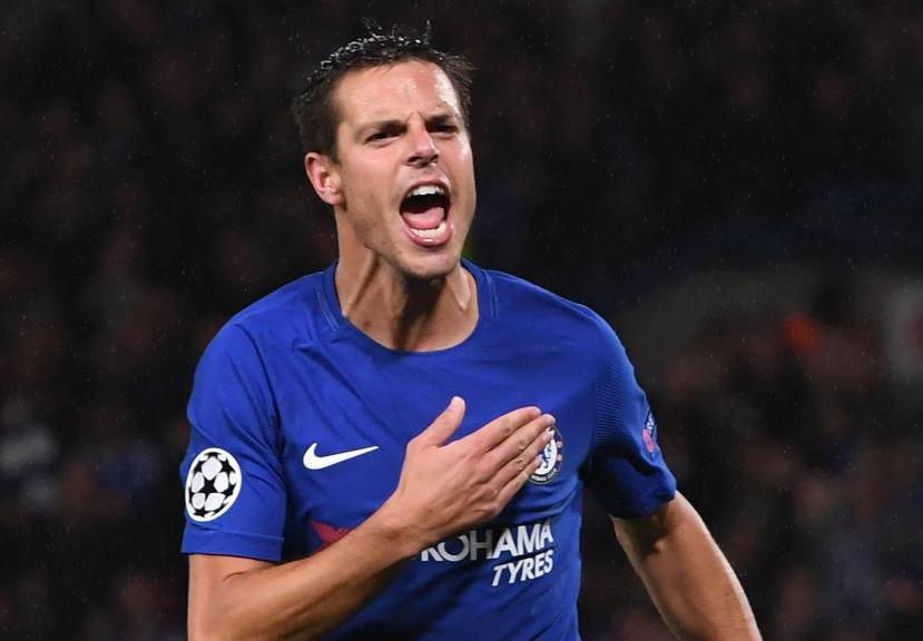 Cesar Azpilicueta Manfaatkan Peluang