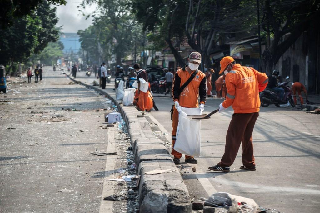 Perusuh Diduga Dibayar