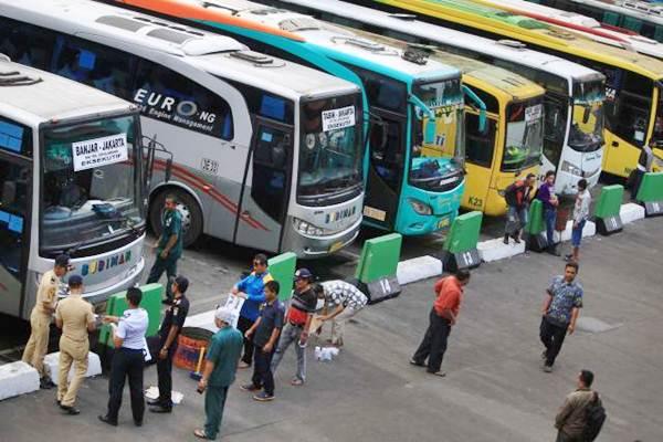 KNKT Usul Batasi Jam Kerja Pengemudi