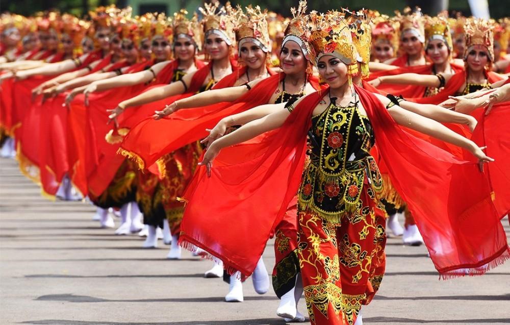 Pemkab Banyuwangi Gelar Tari Gandrung Dasar Laut