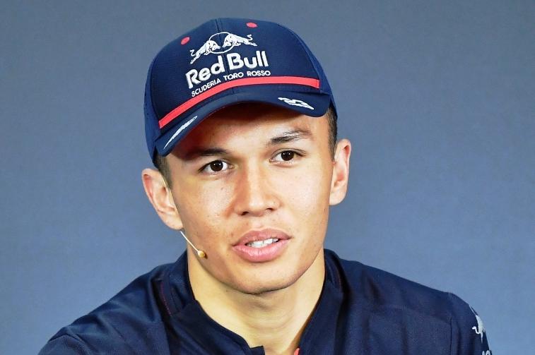 Albon Gantikan Gasly di Tim Red Bull Racing