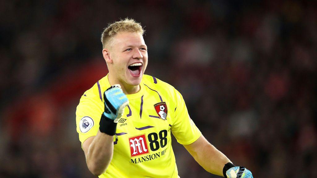 Sheffield Incar Aaron Ramsdale untuk Gantikan Dean Henderson