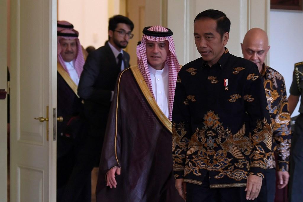 Bertemu Menlu Saudi, Jokowi Minta WNI Dilindungi