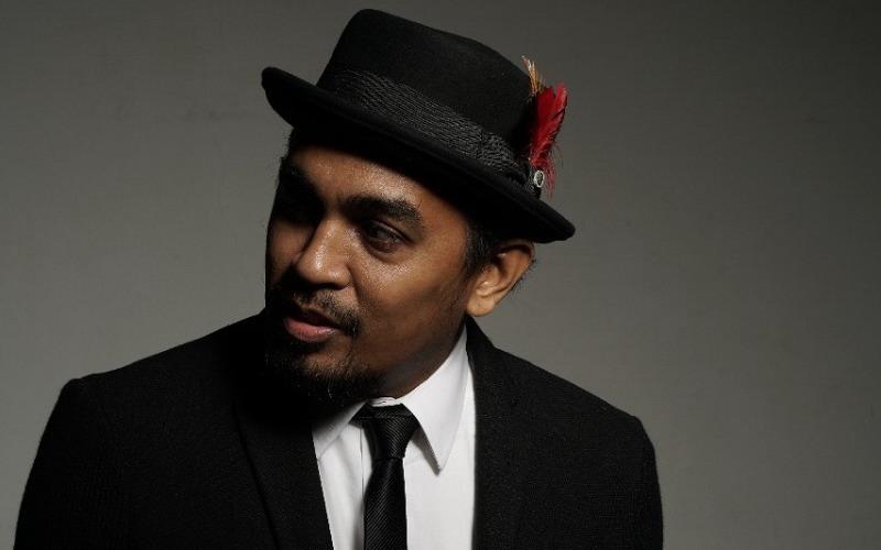 Glenn Fredly Gelar Konser Romantis Malam Tahun Baru