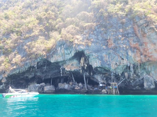 Mengintip Viking Caves Thailand