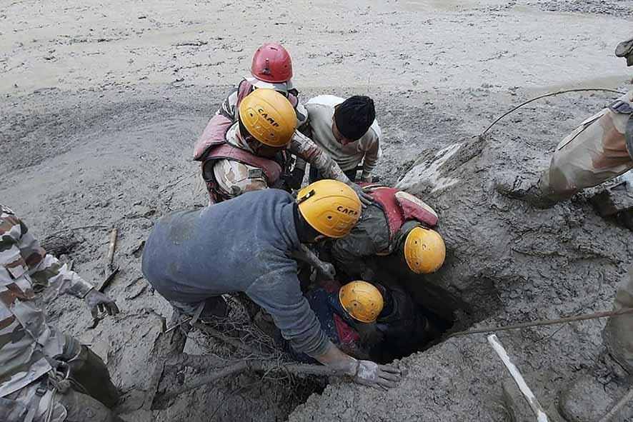 200 Orang Hilang dalam Banjir Bandang di India