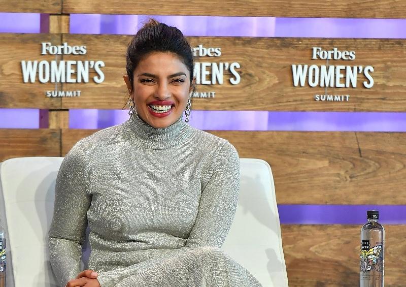 Priyanka Chopra Sibuk Persiapkan Pernikahan dengan Nick Jonas