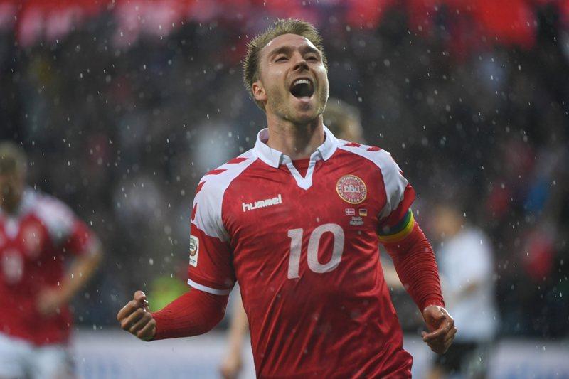 Cristian Eriksen Menangkan Denmark